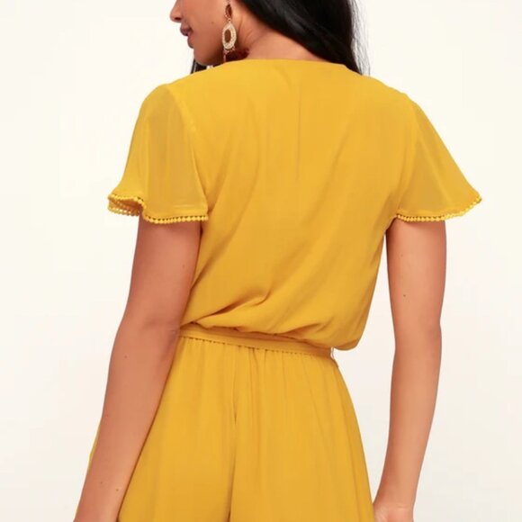 Lulu's Sunshine State of Mind Mustard Yellow Short Sleeve Romper Size S - Picture 3 of 10